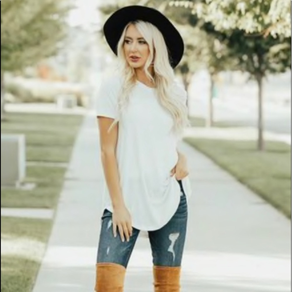 NEW Ivory Round Neck Tunic Medium Boho Summer